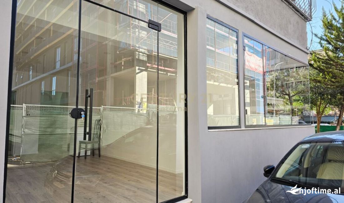 Dyqan per qera tek Stadiumi Dinamo, Tirane