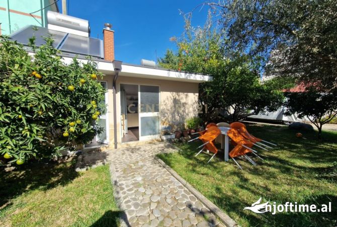 Appartamento in vendita a Tirana 5+1, Arredato