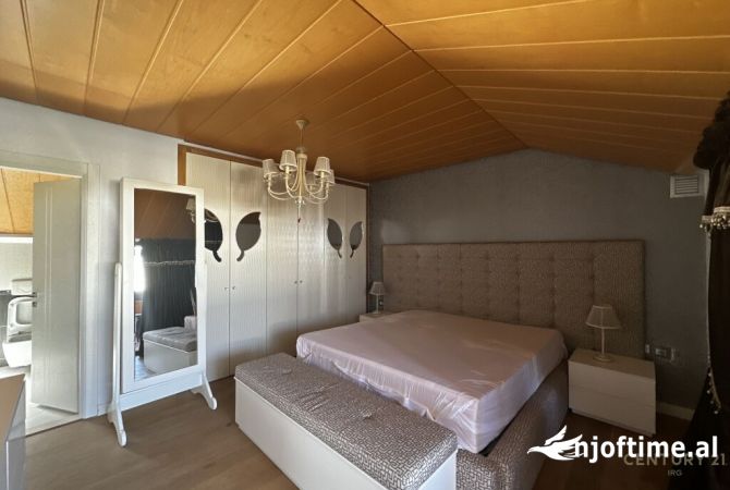 Villa di lusso in vendita a Tirana 3+1, Arredato