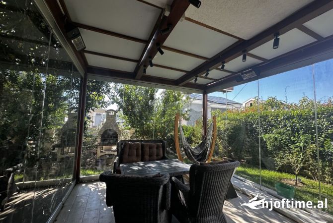 Villa di lusso in vendita a Tirana 3+1, Arredato