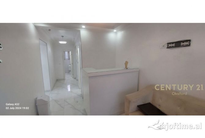 Appartamento in vendita a Tirana 1+1, Vuoto