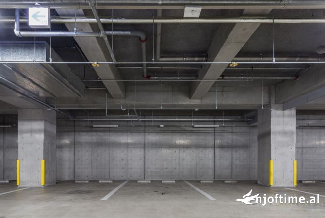 Parking Post Opposite Delijorgjit  Perballe me Delijorgjin Tirana, Albania