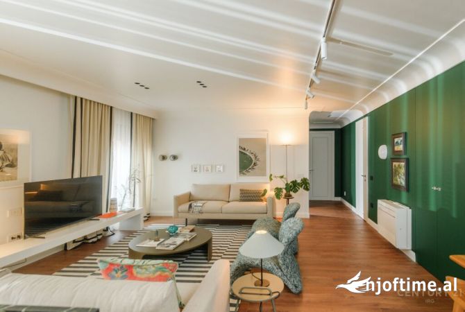 Shtepi ne shitje Apartament ne Tirane, 2+1, Mobilimi E mobiluar, Pagesa 500,000  Euro.
