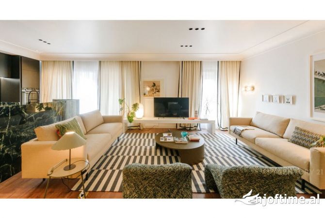 Shtepi ne shitje Apartament ne Tirane, 2+1, Mobilimi E mobiluar, Pagesa 500,000  Euro.