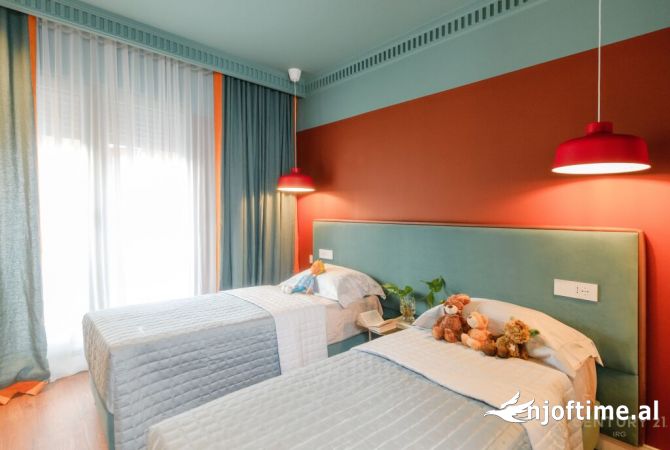 Shtepi ne shitje Apartament ne Tirane, 2+1, Mobilimi E mobiluar, Pagesa 500,000  Euro.