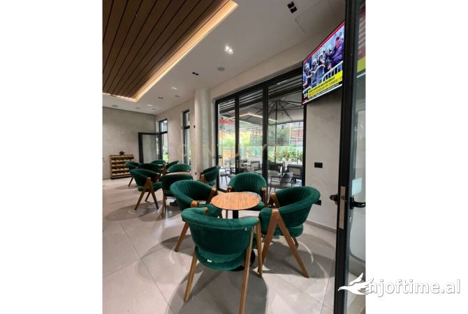 SHITET BAR- KAFE TE Rr: "Ndre Mjeda" Tirana, Albania