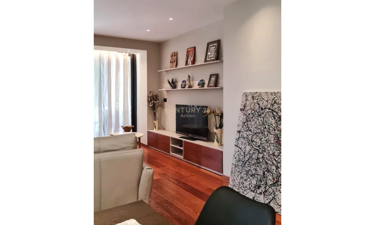 Apartment for rent in Tirana 1+1, Furnished
