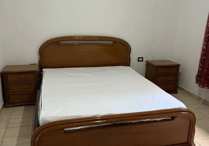 Shtepi me qera Shtepi Private ne Tirane, 1+1, Mobilimi E mobiluar, Pagesa 350  Euro.