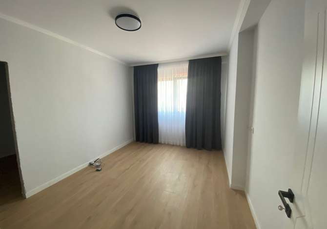 Shtepi me qera Apartament ne Tirane, 2+1, Mobilimi Bosh, pa mobiluar, Pagesa 1,200  Euro.