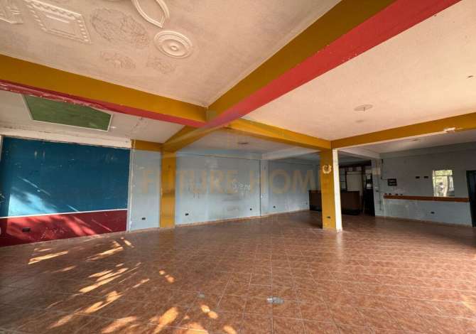 Qera, Ambient Biznesi, Ura e Institutit, Tirane.//opp43999