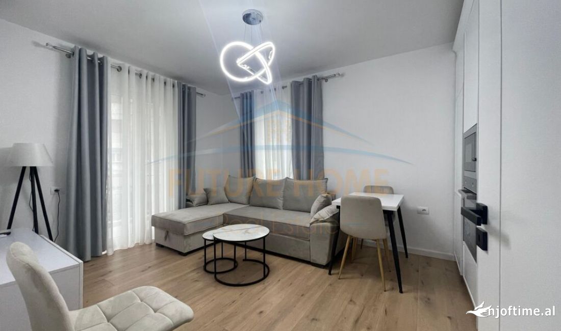 Shtepi me qera Apartament ne Tirane, 2+1, Mobilimi Bosh, pa mobiluar, Pagesa 650  Euro.