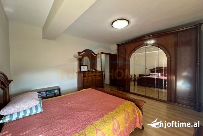 Shtepi me qera Apartament ne Tirane, 2+1, Mobilimi E mobiluar, Pagesa 700  Euro.
