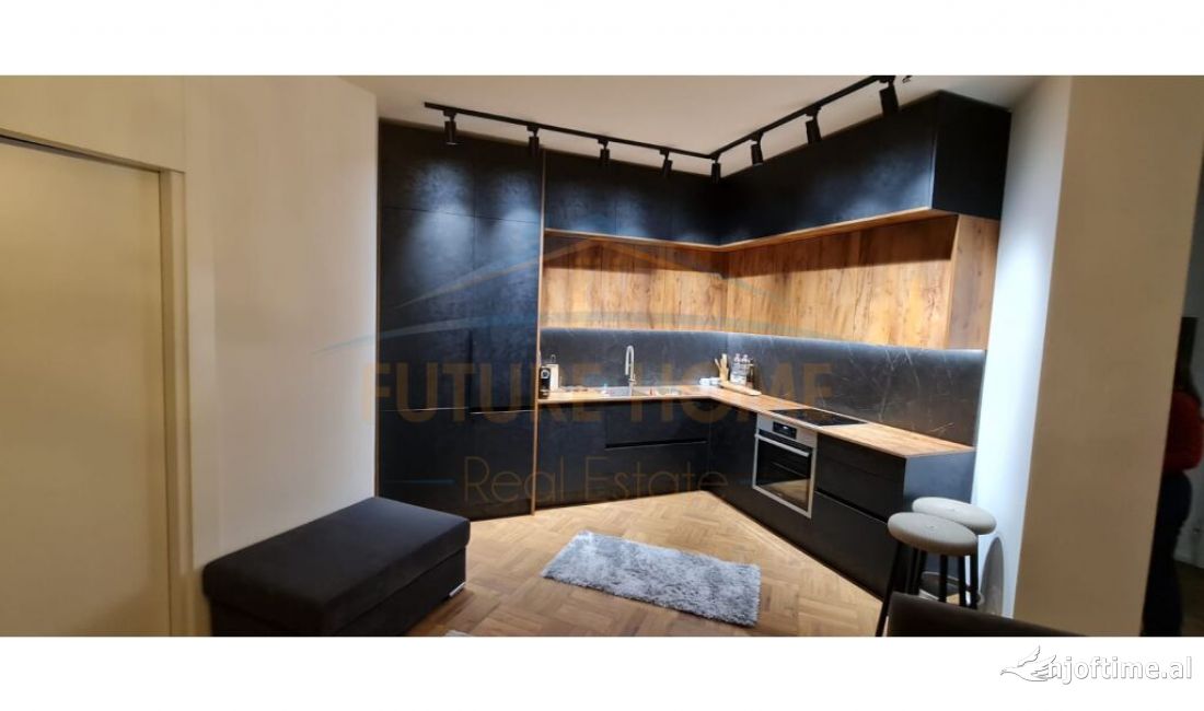 Shtepi me qera Apartament ne Tirane, 2+1, Mobilimi E mobiluar, Pagesa 850  Euro.