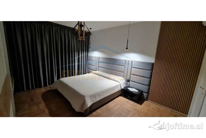Shtepi me qera Apartament ne Tirane, 2+1, Mobilimi E mobiluar, Pagesa 850  Euro.