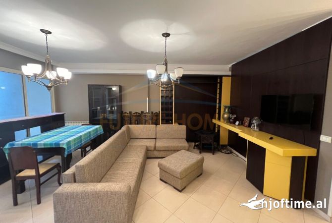 Shtepi me qera Apartament ne Tirane, 2+1, Mobilimi E mobiluar, Pagesa 600  Euro.
