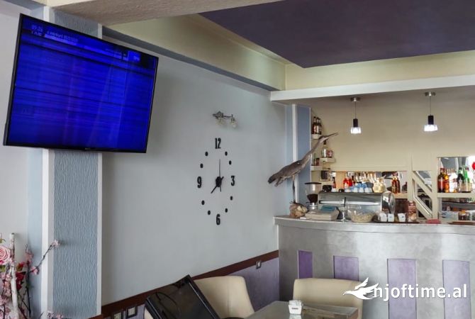 Ambiente Commerciale in Affitto 2+1 a Tirana - 800 Euro