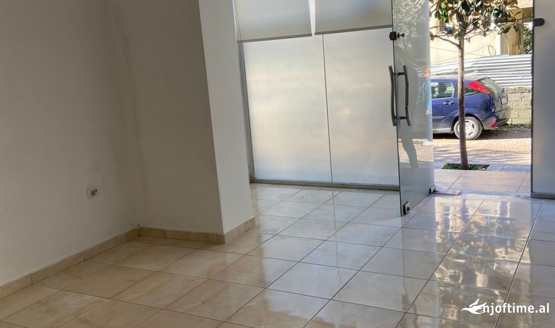 Shitet, Ambient, Unaza e Re