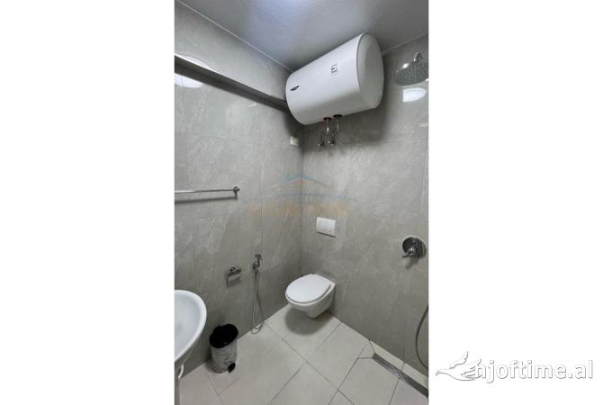 Shtepi me qera Apartament ne Tirane, 1+1, Mobilimi E mobiluar, Pagesa 450  Euro.