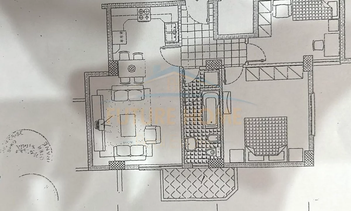 Shtepi me qera Apartament ne Tirane, 3+1, Mobilimi Bosh, pa mobiluar, Pagesa 650  Euro.