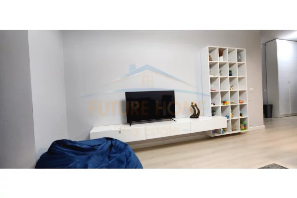 Shtepi me qera Apartament ne Tirane, 2+1, Mobilimi E mobiluar, Pagesa 70,000  Leke.
