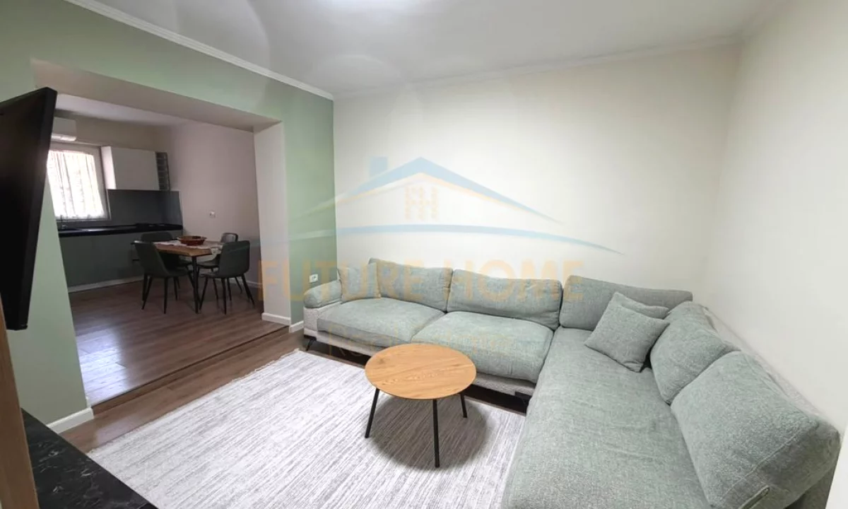 Shtepi me qera Apartament ne Tirane, 2+1, Mobilimi E mobiluar, Pagesa 85,000  Leke.