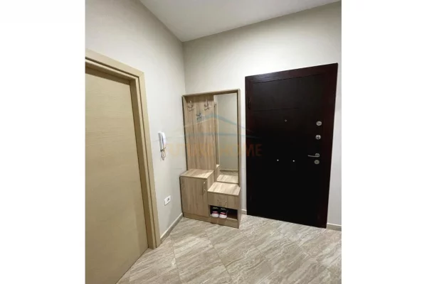 Shtepi me qera Apartament ne Tirane, 1+1, Mobilimi E mobiluar, Pagesa 570  Euro.