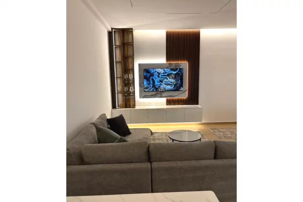 Shtepi me qera Apartament ne Tirane, 1+1, Mobilimi E mobiluar, Pagesa 830  Euro.