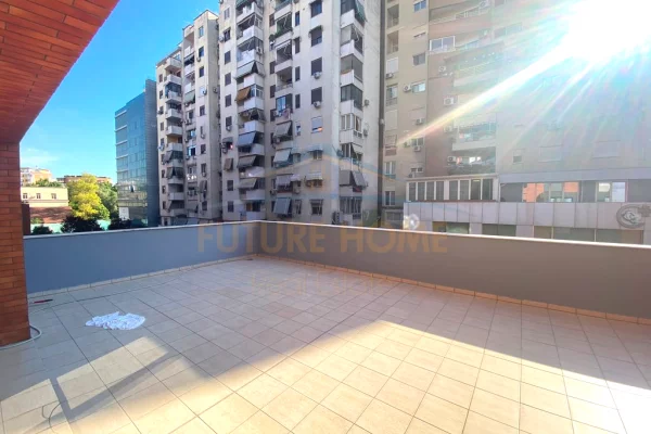 Shtepi me qera Apartament ne Tirane, 2+1, Mobilimi E mobiluar, Pagesa 1,000  Euro.