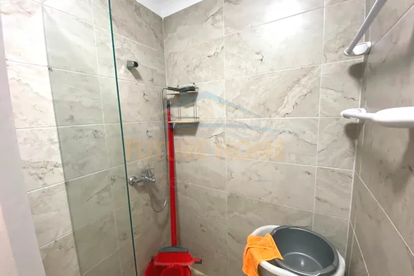 Shtepi me qera Apartament ne Tirane, 2+1, Mobilimi E mobiluar, Pagesa 1,000  Euro.
