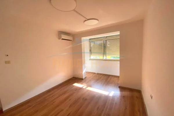 Shtepi me qera 1+1 ne Tirane - 50,000 Leke