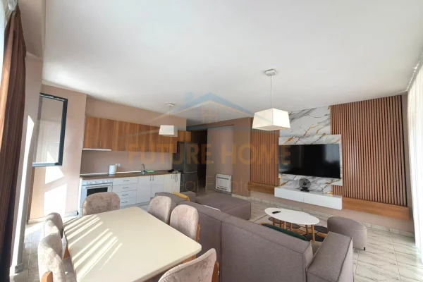 Shtepi me qera Apartament ne Tirane, 2+1, Mobilimi E mobiluar, Pagesa 75,000  Leke.