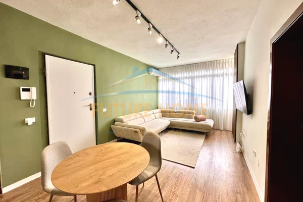 Shtepi me qera Apartament ne Tirane, 2+1, Mobilimi E mobiluar, Pagesa 80,000  Leke.
