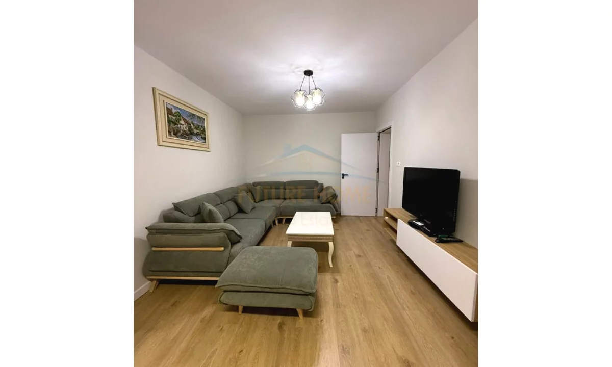 Shtepi ne shitje Apartament ne Tirane, 2+1, Mobilimi E mobiluar, Pagesa 155,000  Euro.