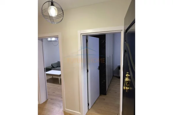 Shtepi ne shitje Apartament ne Tirane, 2+1, Mobilimi E mobiluar, Pagesa 155,000  Euro.