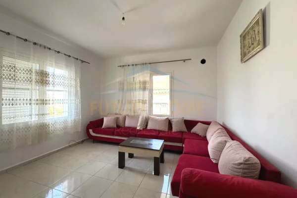 Shtepi me qera 2+1 ne Tirane - 60,000 Leke