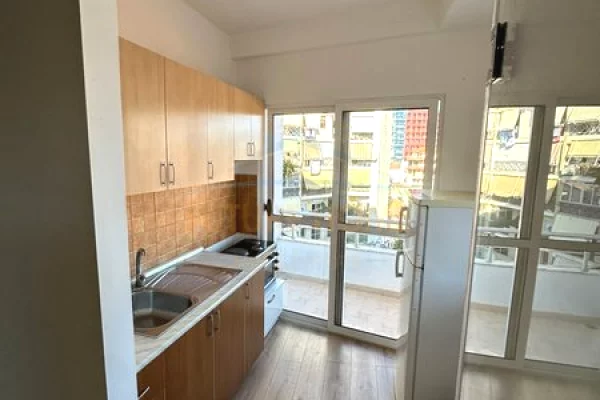 House for Rent Apartment in Tirana, 1+1, Furniture Furnished, Payment 60,000  Leke.