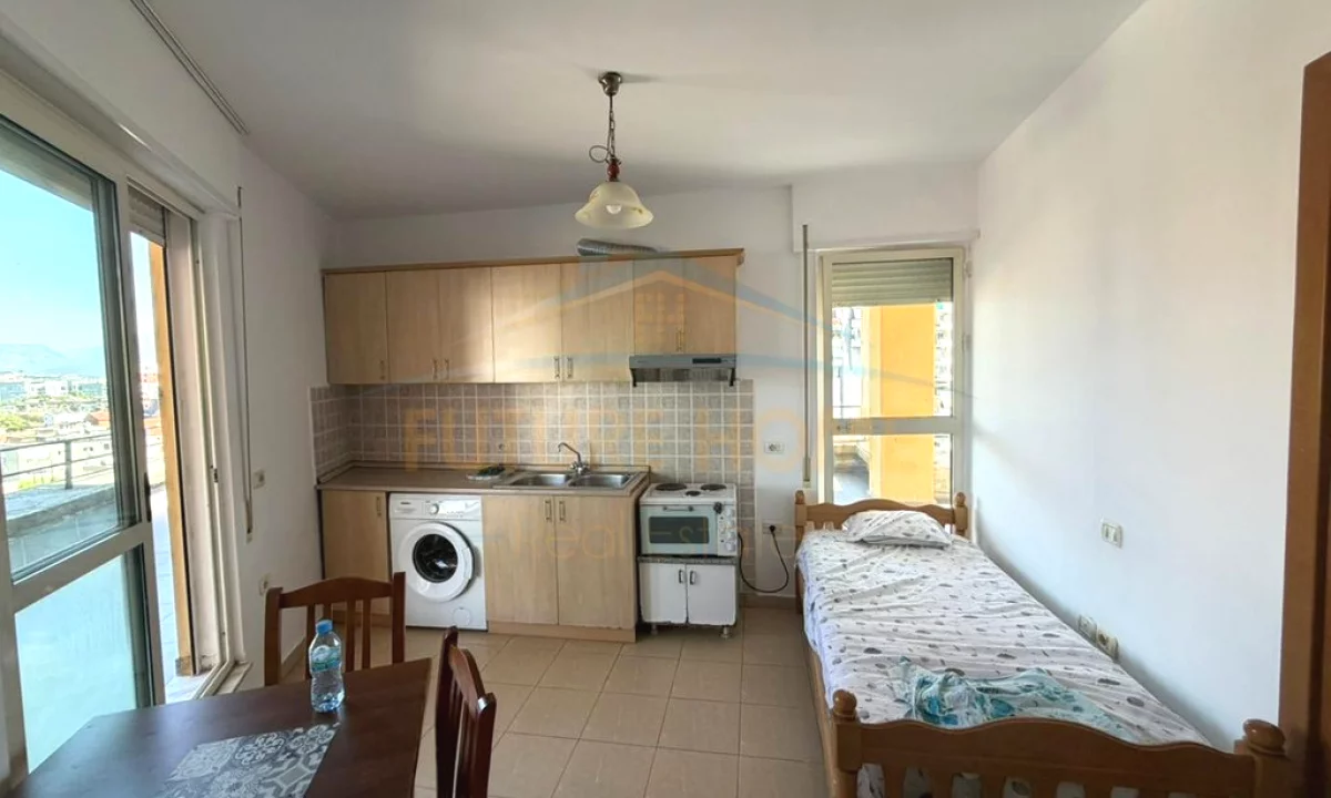 House for Rent Apartment in Tirana, Garsoniere, Furniture Furnished, Payment 35,000  Leke.