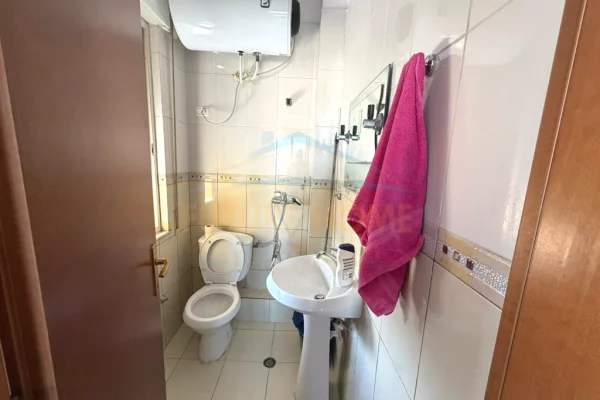 House for Rent Apartment in Tirana, Garsoniere, Furniture Furnished, Payment 35,000  Leke.