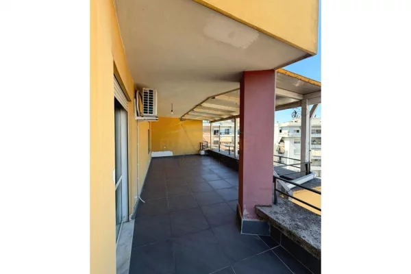 House for Rent Apartment in Tirana, Garsoniere, Furniture Furnished, Payment 35,000  Leke.
