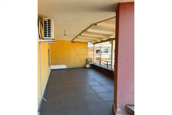 House for Rent Apartment in Tirana, Garsoniere, Furniture Furnished, Payment 35,000  Leke.