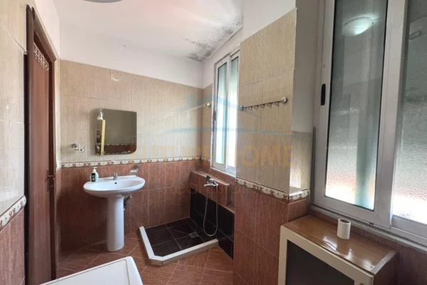 House for Rent Apartment in Tirana, 1+1, Furniture Furnished, Payment 50,000  Leke.