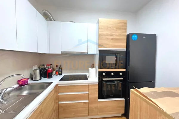 Shtepi me qera Apartament ne Tirane, 1+1, Mobilimi E mobiluar, Pagesa 68,000  Leke.