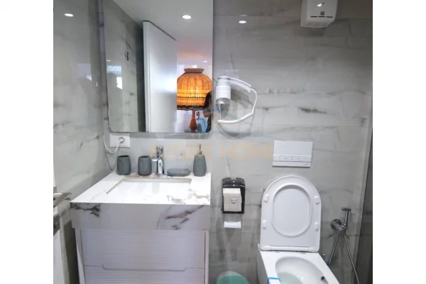 Shtepi me qera Duplex(shtepi me 2 kate) ne Tirane, 1+1, Mobilimi E mobiluar, Pagesa 60,000  Leke.