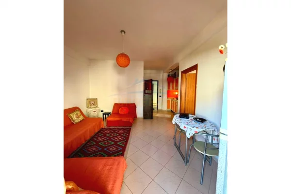 Shtepi ne shitje Apartament ne Durres, 1+1, Mobilimi E mobiluar, Pagesa 7,000,000  Leke.
