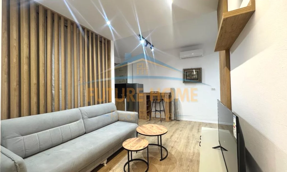 Shtepi me qera Apartament ne Tirane, 2+1, Mobilimi E mobiluar, Pagesa 550  Euro.