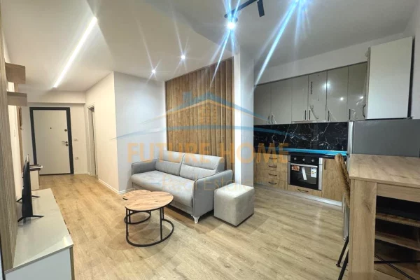 Shtepi me qera Apartament ne Tirane, 2+1, Mobilimi E mobiluar, Pagesa 550  Euro.