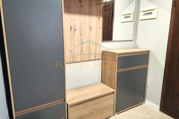 Shtepi me qera Apartament ne Tirane, 2+1, Mobilimi E mobiluar, Pagesa 90,000  Leke.