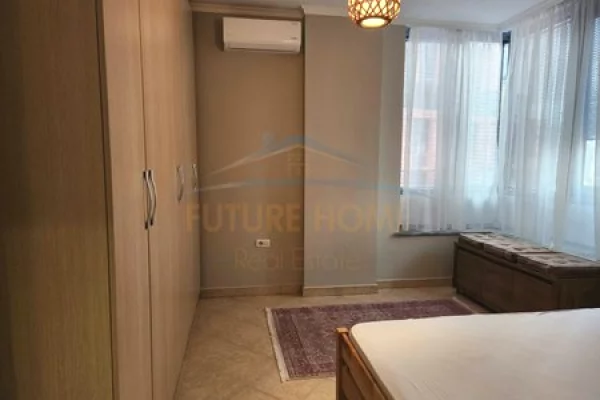 Shtepi me qera Apartament ne Tirane, 2+1, Mobilimi E mobiluar, Pagesa 90,000  Leke.