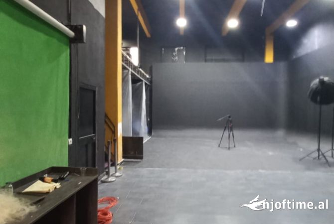 💰 Ambient komercial me qira 📌 ne rrugen 5 Maji, Tirane