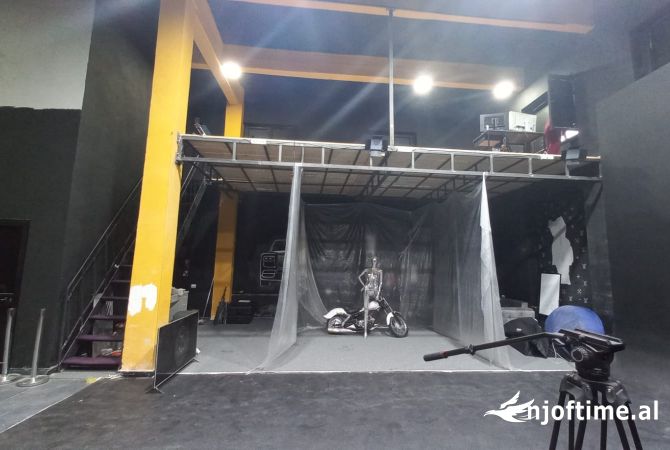 💰 Ambient komercial me qira 📌 ne rrugen 5 Maji, Tirane